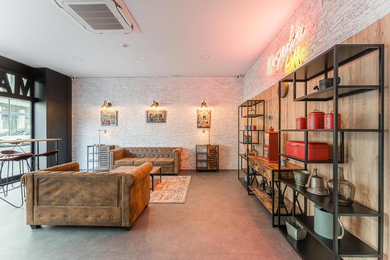 Guestready - Magnolia Studios & Apartments Porto Bagian luar foto